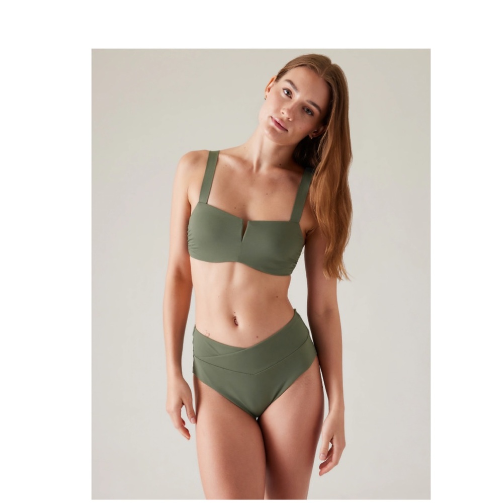 Athleta Square Neck V Bra Cup Bikini Top